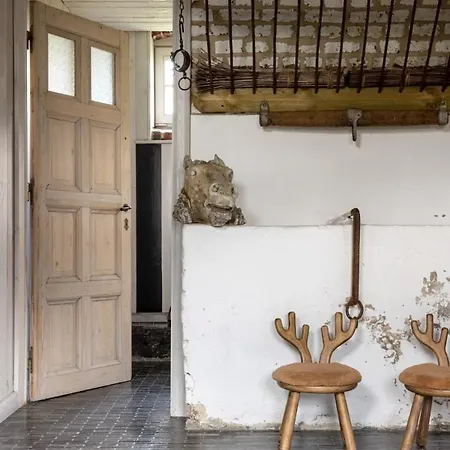 Vakantiehoeve Amadee Зоннебеке