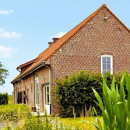 Vakantiehoeve Amadee * Зоннебеке